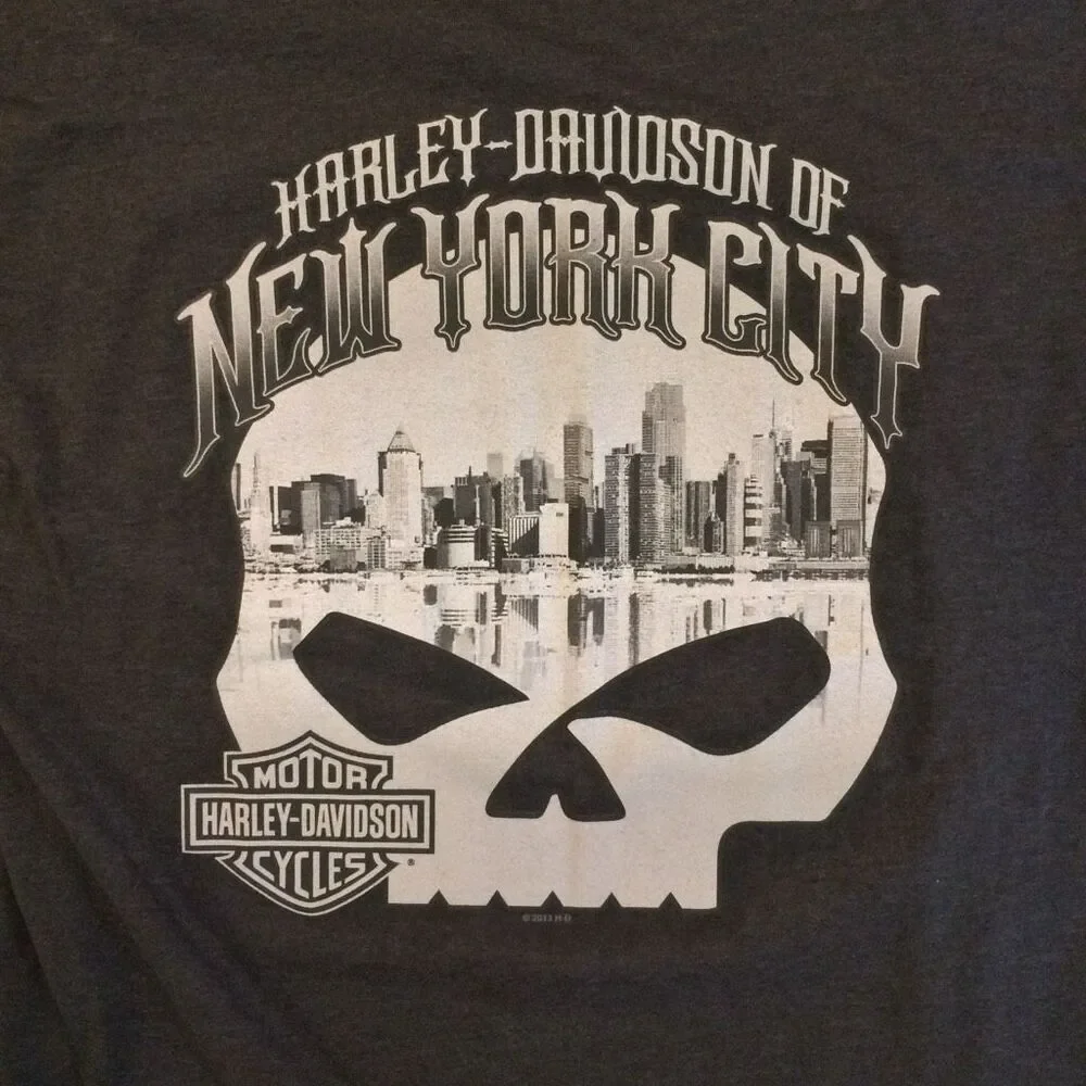 Harley Davidson New York City Skull shirt medium
